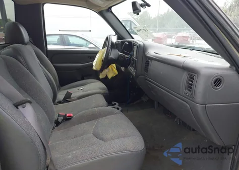 2004 Chevrolet Silverado 1500 from USA, damaged, VIN 1GCEC14X44Z161124